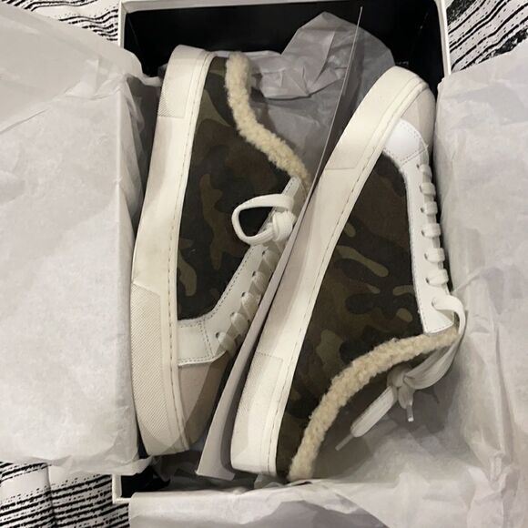 Steve Madden Rae Leather Camo Sneakers                       - Picture 4 of 5